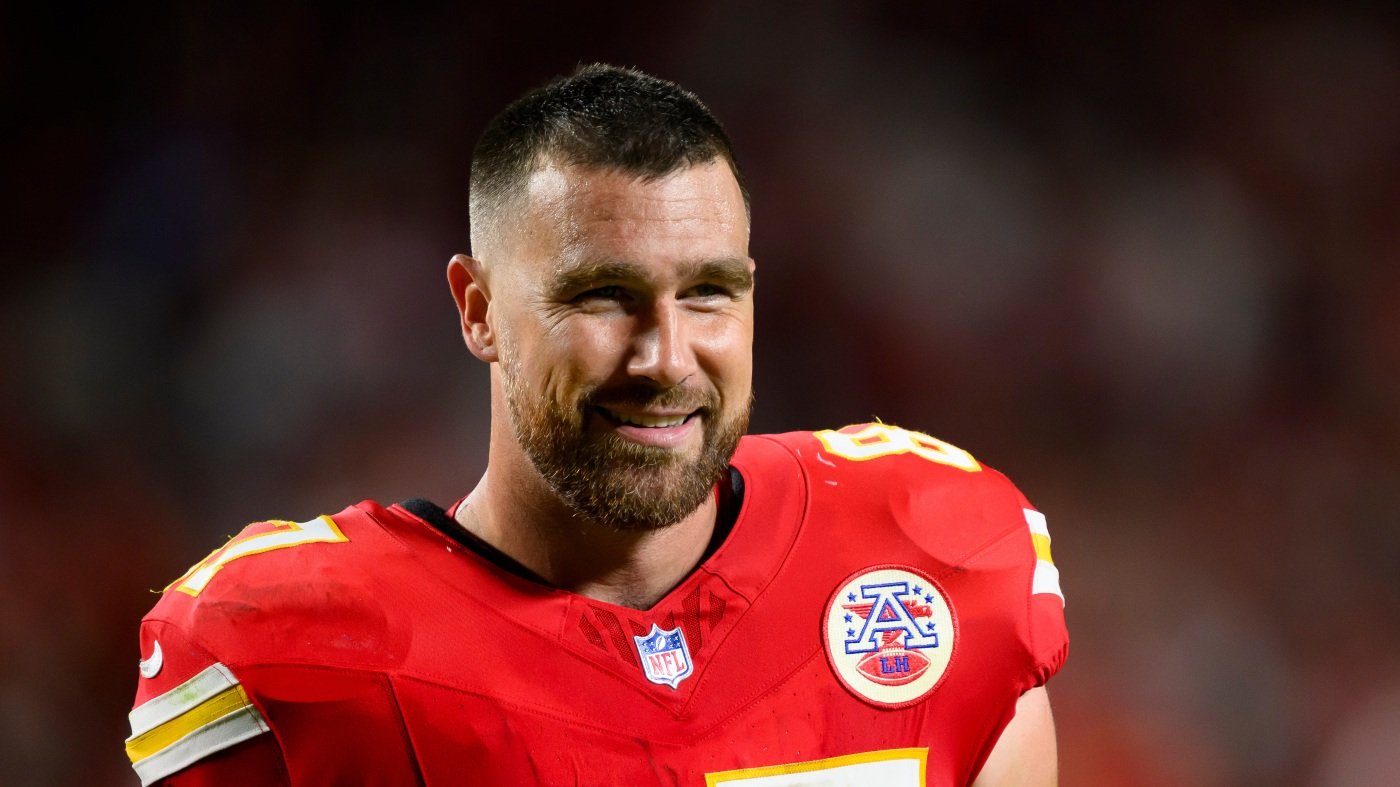 Travis Kelce invests in Six Flags : NPR