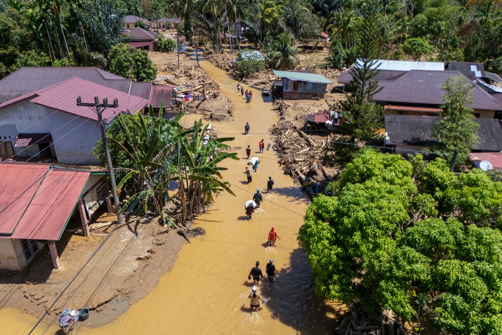 Indonesian villages flattened by catastrophic floods | Floods