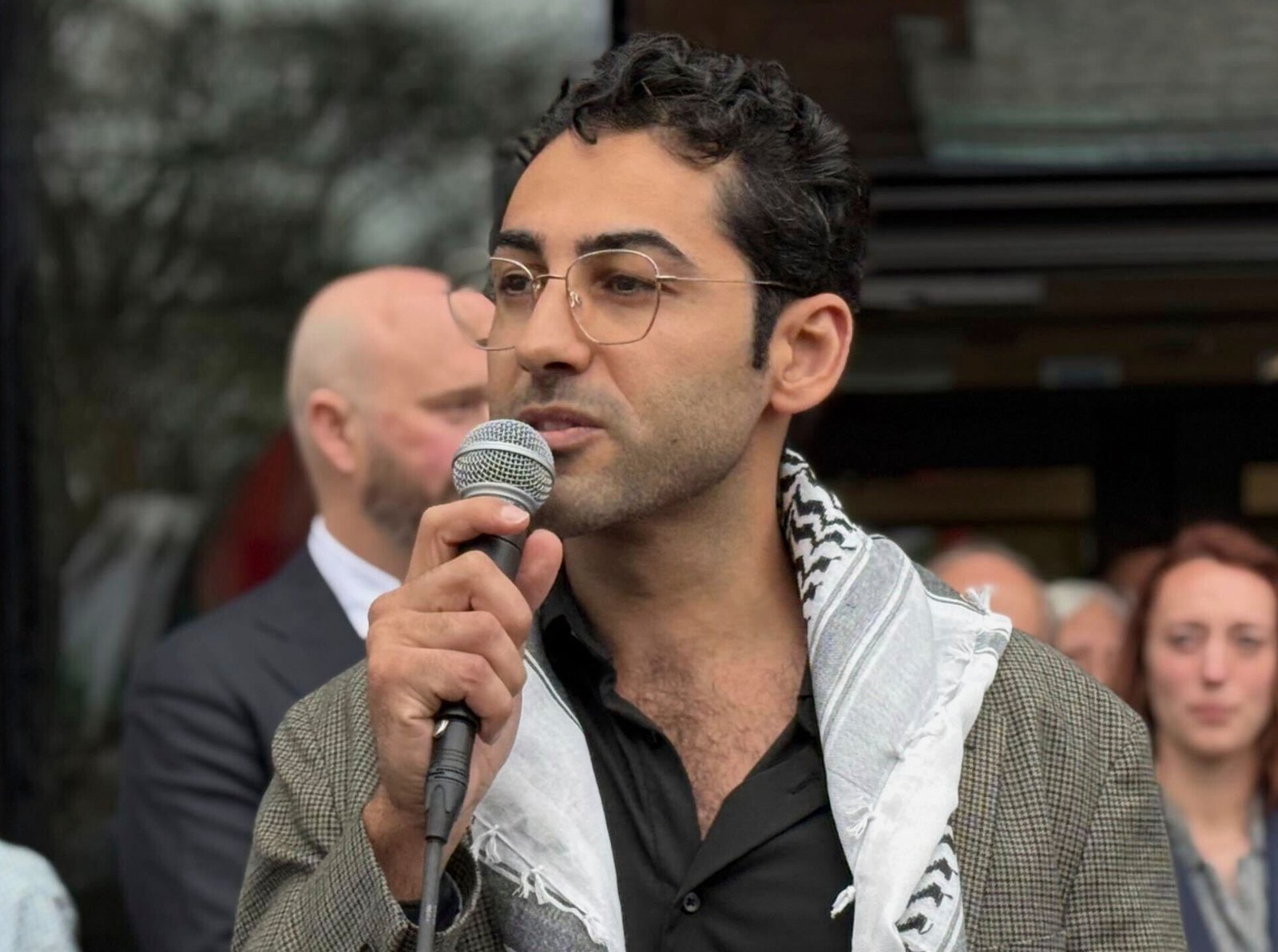 US immigration judge rejects Trump bid to deport Columbia student Mahdawi | Donald Trump News