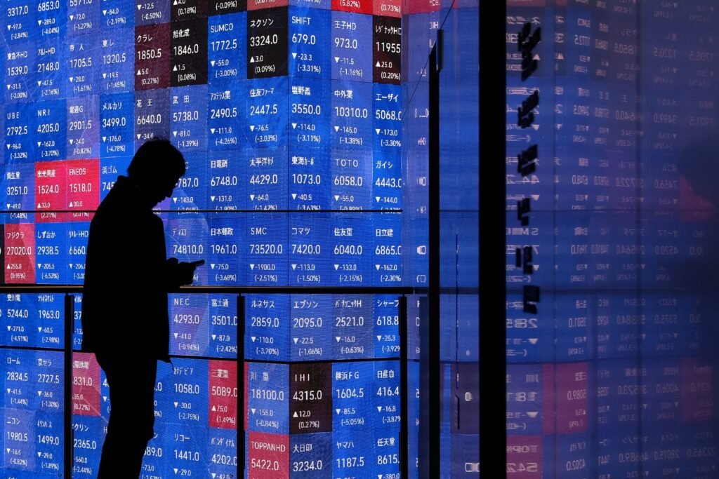 Asian stock markets plunge amid Trump’s ultimatum on Iran | Oil and Gas News