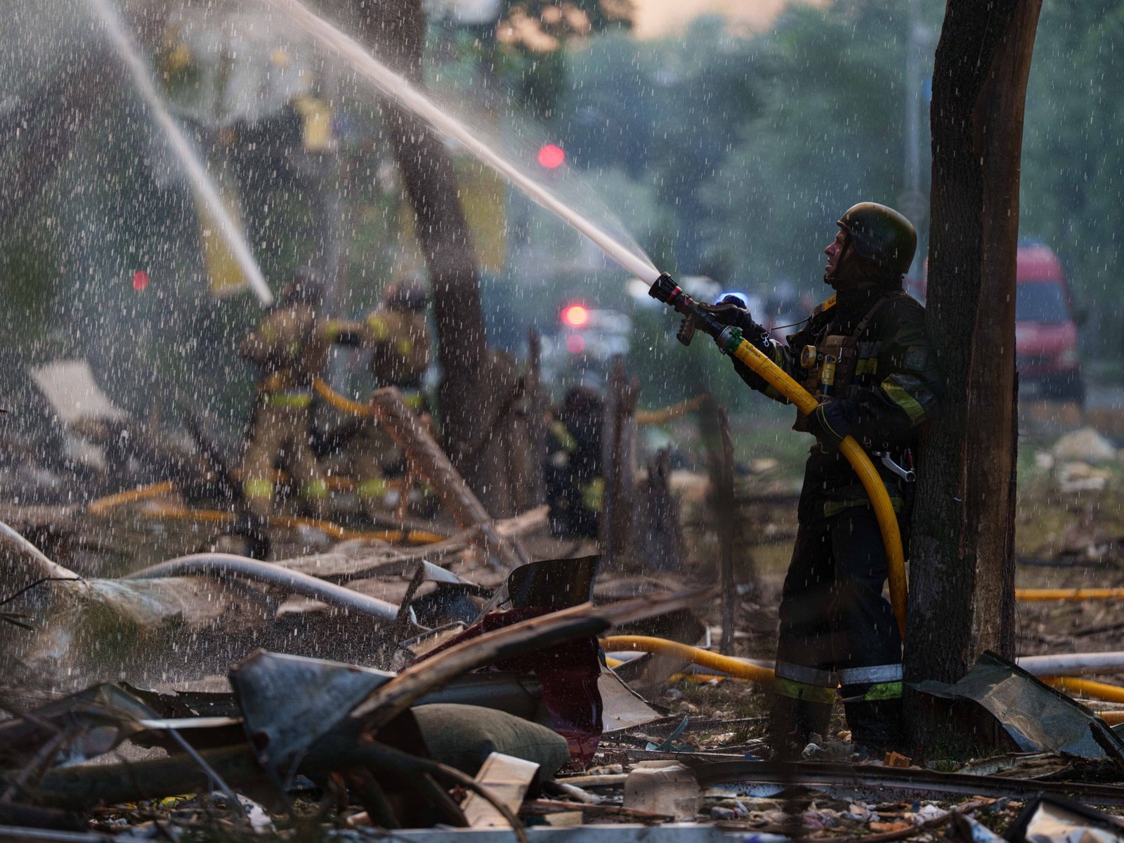 Russia warns foreigners to leave Kyiv as it prepares ‘systematic strikes’ | Russia-Ukraine war News