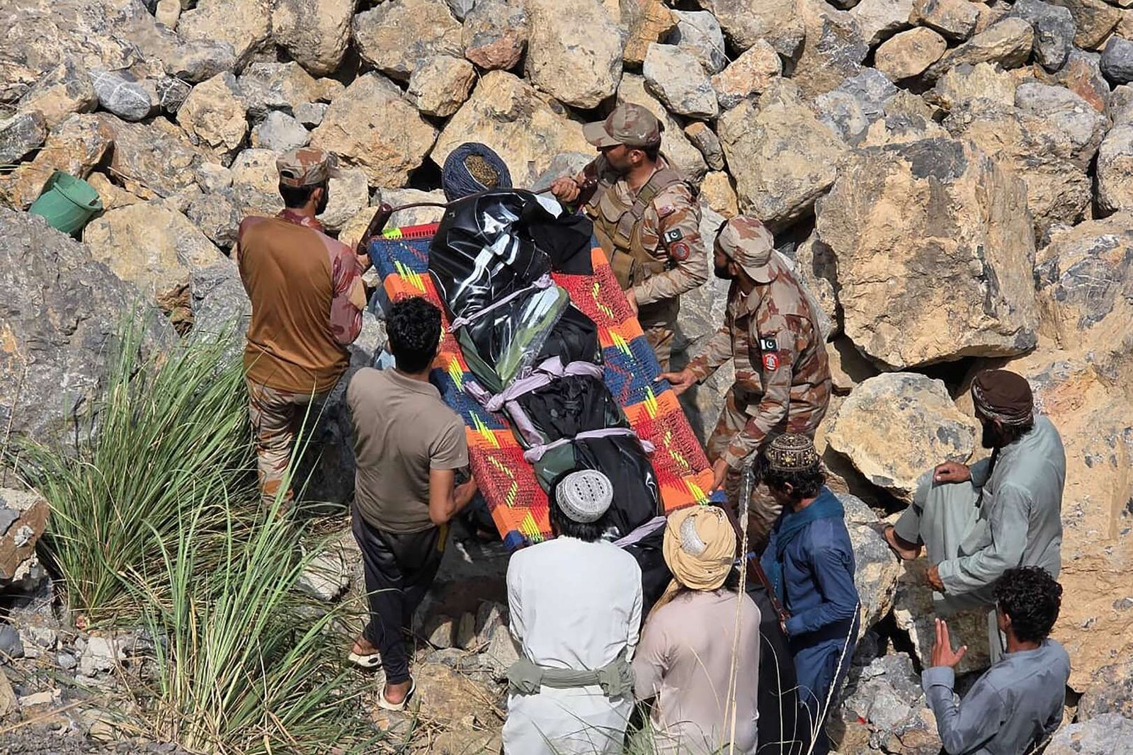 Pakistan bus crash kills 40 | Automotive Industry