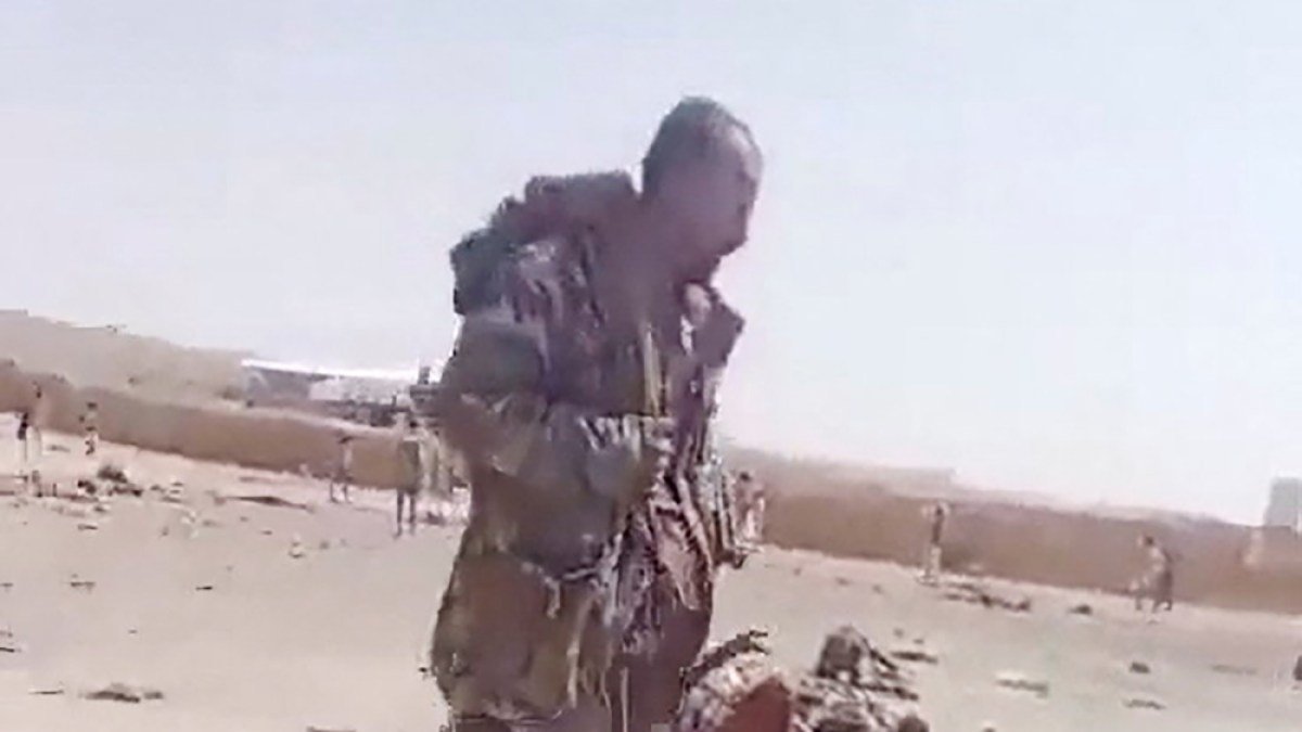 At least 18 killed in Houthi attack on military camp in Yemen’s Shabwa | Conflict News