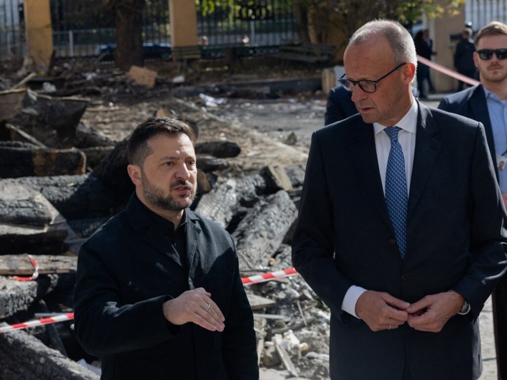Russia hits Kyiv bridge as Germany’s Merz visits Ukraine’s capital | Russia-Ukraine war News